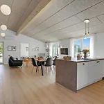 Сasa de vacaciones Cozy In Sydals With Kitchen *